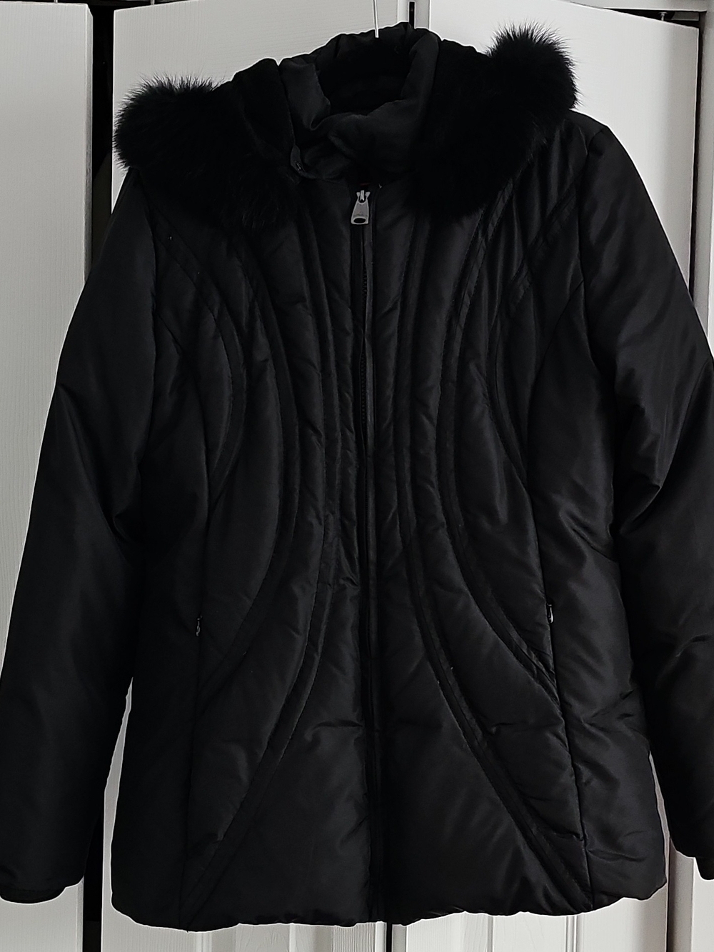Via Spiga Black Quilted Puffer Coat with Fur Fox Trim Hood